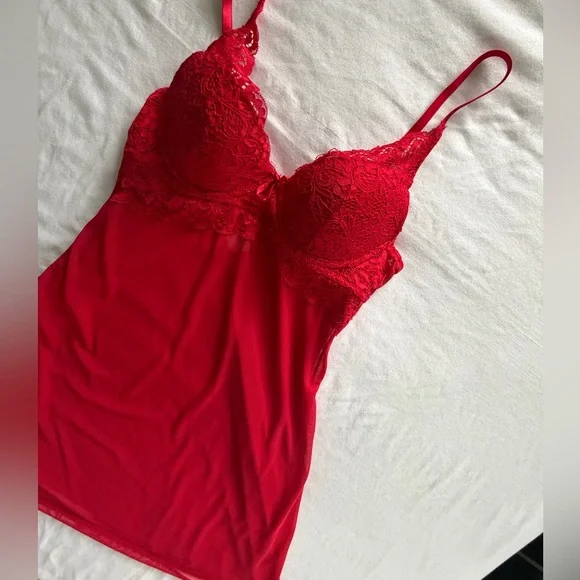 Red lace chemise slip negligee built in bra size M - Picture 7 of 10